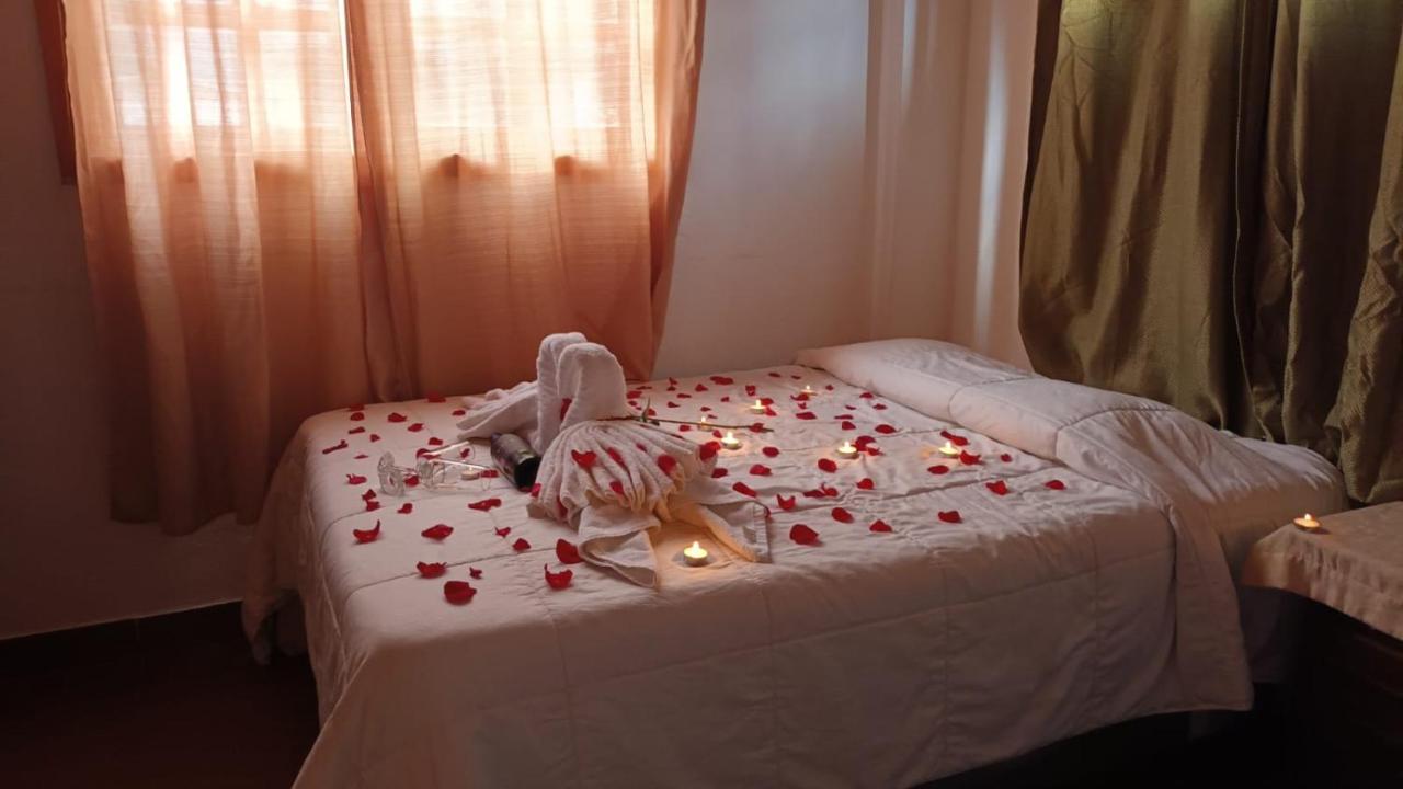 Hostal Dulces Sueños Panajachel Exterior foto