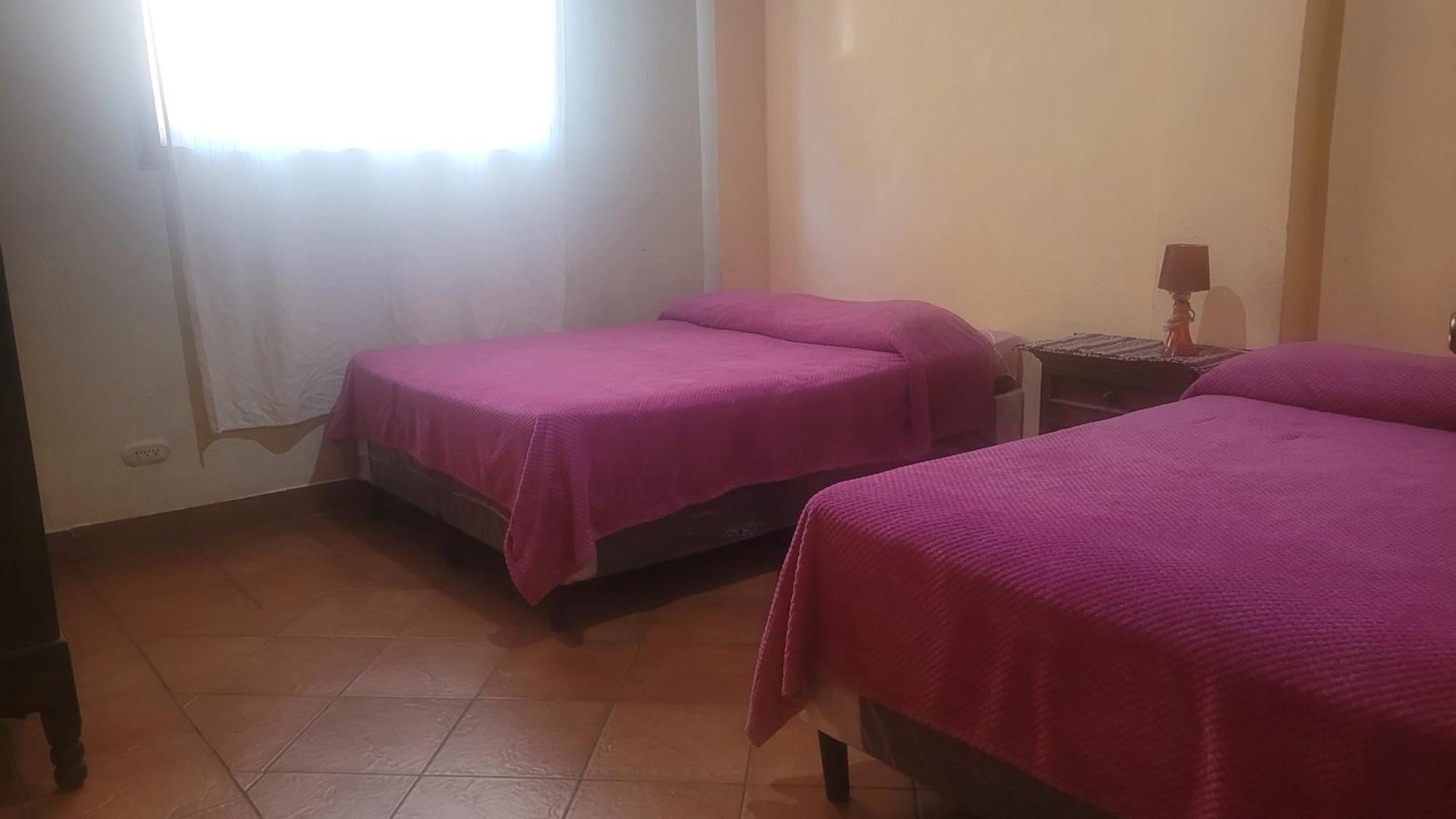 Hostal Dulces Sueños Panajachel Exterior foto