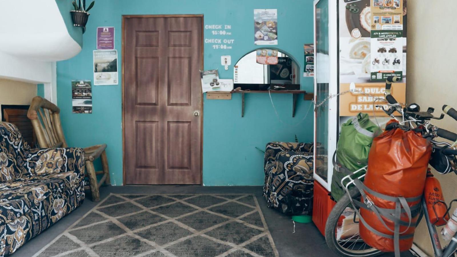 Hostal Dulces Sueños Panajachel Exterior foto