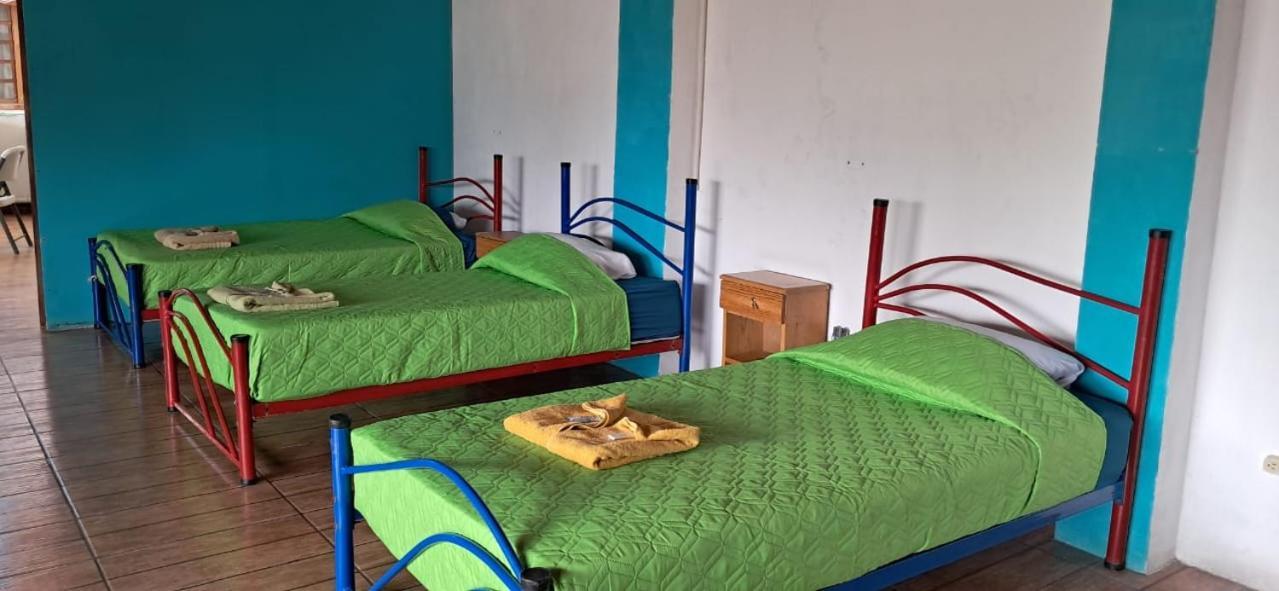 Hostal Dulces Sueños Panajachel Exterior foto